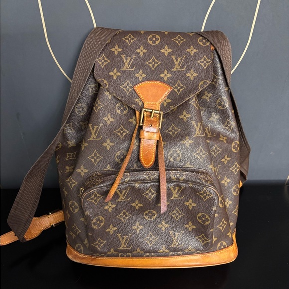 Authentic Louis Vuitton montsouris GM backpack monogram discontinued - Picture 1 of 13
